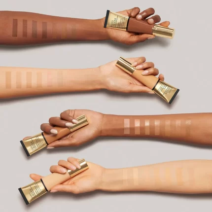 Fond de teint hydratant Futurist Hydra Rescue SPF 45 #5W1-bronze