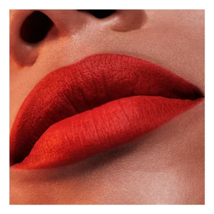 Rouge à lèvres mat fouetté Pure Color au beurre de moringa #932