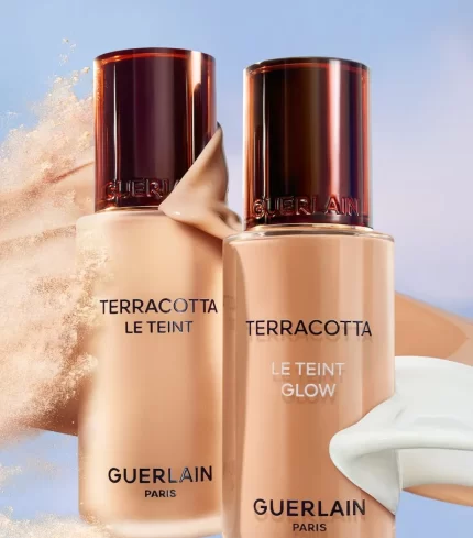 Fond de teint fluide TERRACOTTA LE TEINT GLOW #8N 30 ml